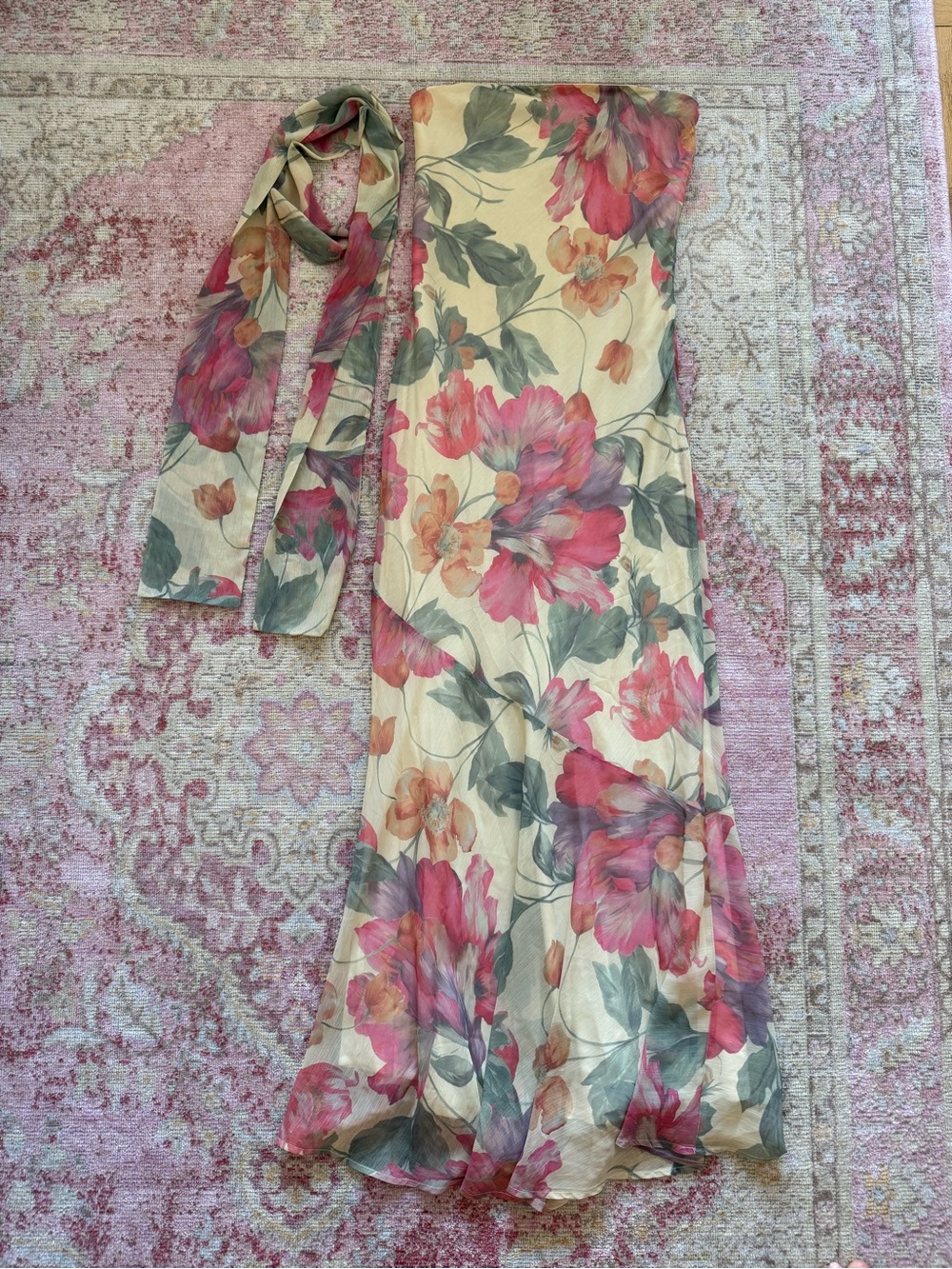 Peppermayo Under the Pagoda Maxi Dress in Yellow Peony - Picture 4 of 11